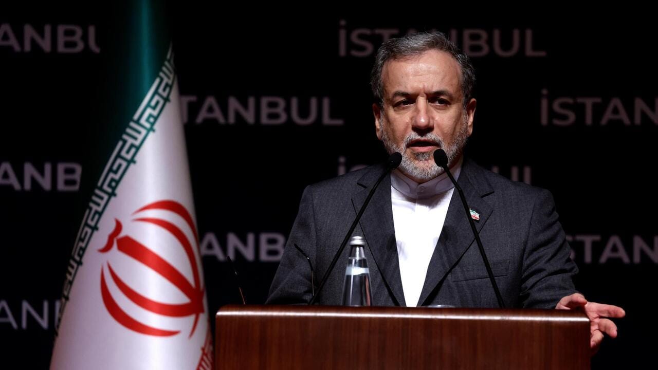 عێراقچی: دەستبەرداری بەرنامە ئەتۆمییەکەمان نابین