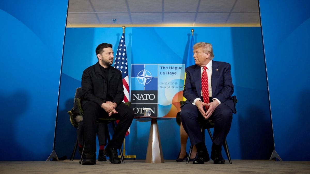 ترەمپ بۆ زێلینسکی: جەنگی ڕووسیا و ئۆکراینا ڕادەگرم