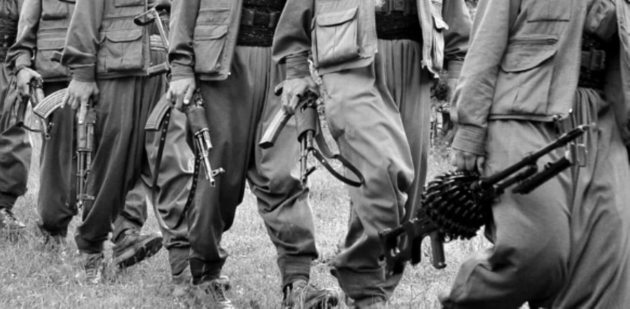 ڕۆژنامەیەکی تورکی: تورکیا چەکە کۆکراوەکانی پەکەکە دەسووتێنێت