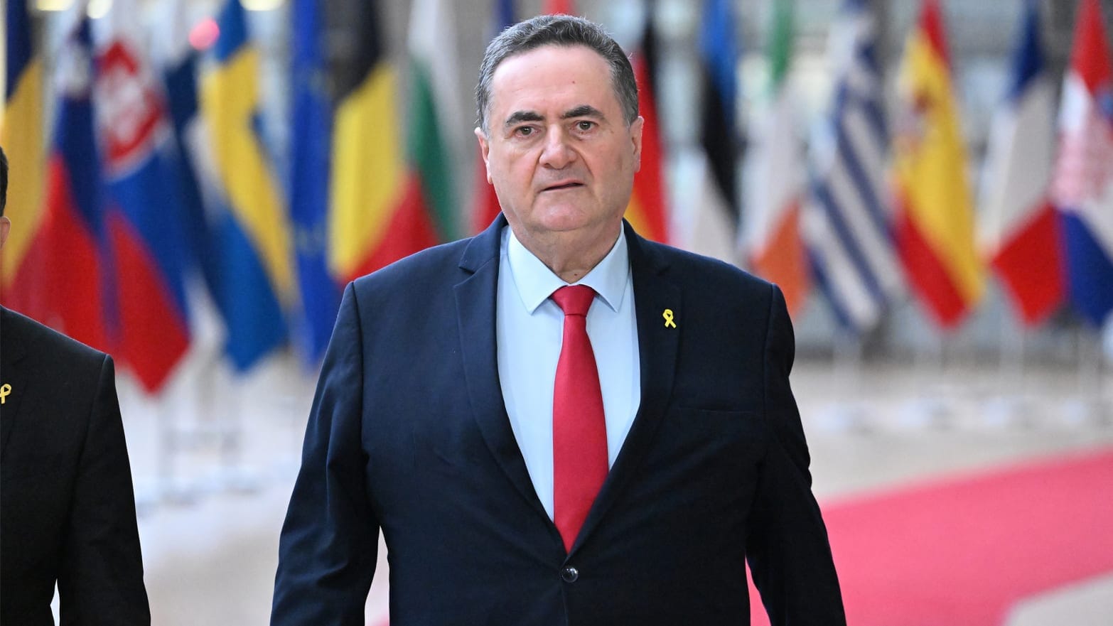 ئیسرائیل: ناهێڵێن ئێران توانا سەربازییەکانی بوونیاد بنێتەوە