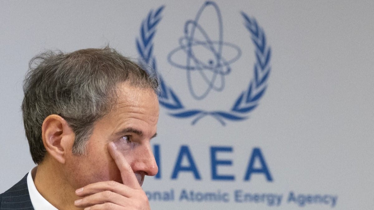 ئاژانسی نێودەوڵەتیی وزەی ئەتۆم پشکنەرانی ئاژانسەکەی خۆی لە ئێران کشاندەوە