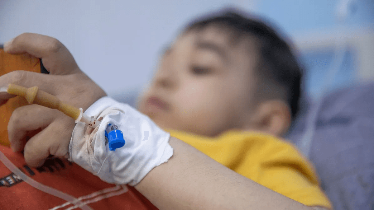 لە سلێمانی و دهۆک زیاتر لە هەزار منداڵ تووشی سکچوون و ڕشانەوە دەبن