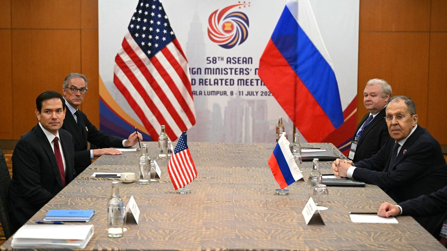 ڕووسیا پێشنیازێكی نوێ بۆ ئاگربەستی ئۆکراینا دەخاتەڕوو