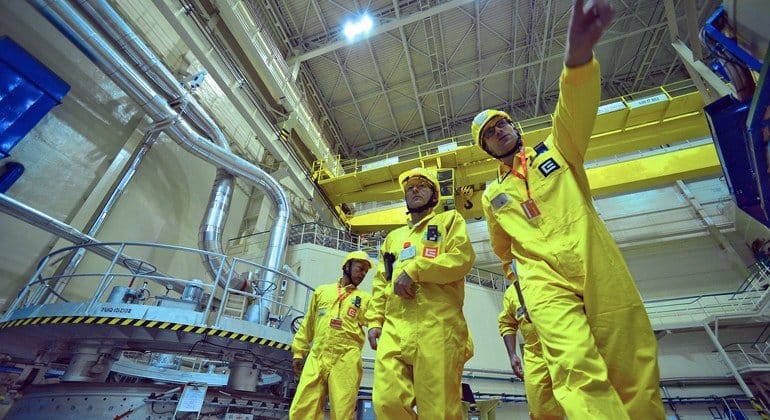 ئێران لە جلوبەرگی ئەندامانی ئاژانسی نێودەوڵەتیی وزەی ئەتۆمی ئامێری سیخوڕی دەدۆزێتەوە