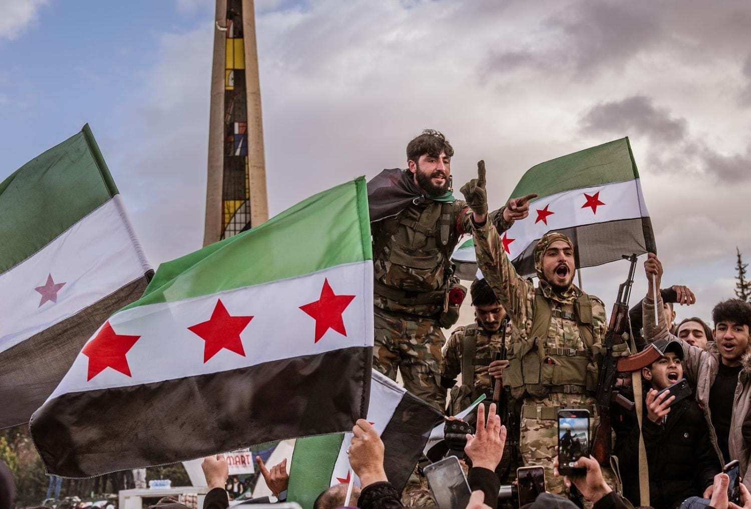 وەزارەتی دەرەوەی سووریا: دەبێت چەک و دۆسیەی ئەمنی تەنیا لەدەستی دەوڵەتدا بێت