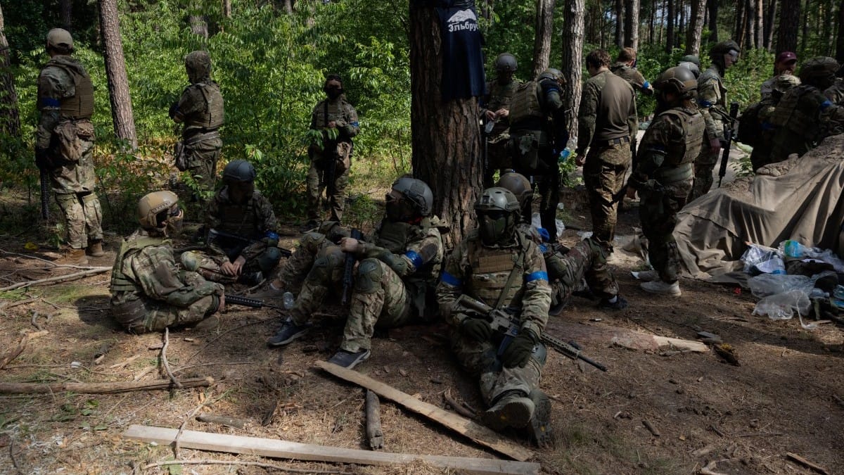 ڕۆژنامەیەکی فەرەنسی پێشبینی کۆتایی هاتنی سوپای ئۆکراینا دەکات