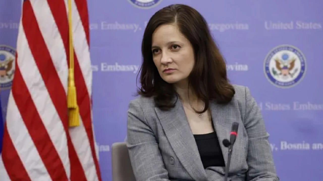 ئەمریکا لەگەڵ عێراق و سووریا و تورکیا تاوتوێی هەڵگرتنی سزاکانی سەر سووریا دەکات