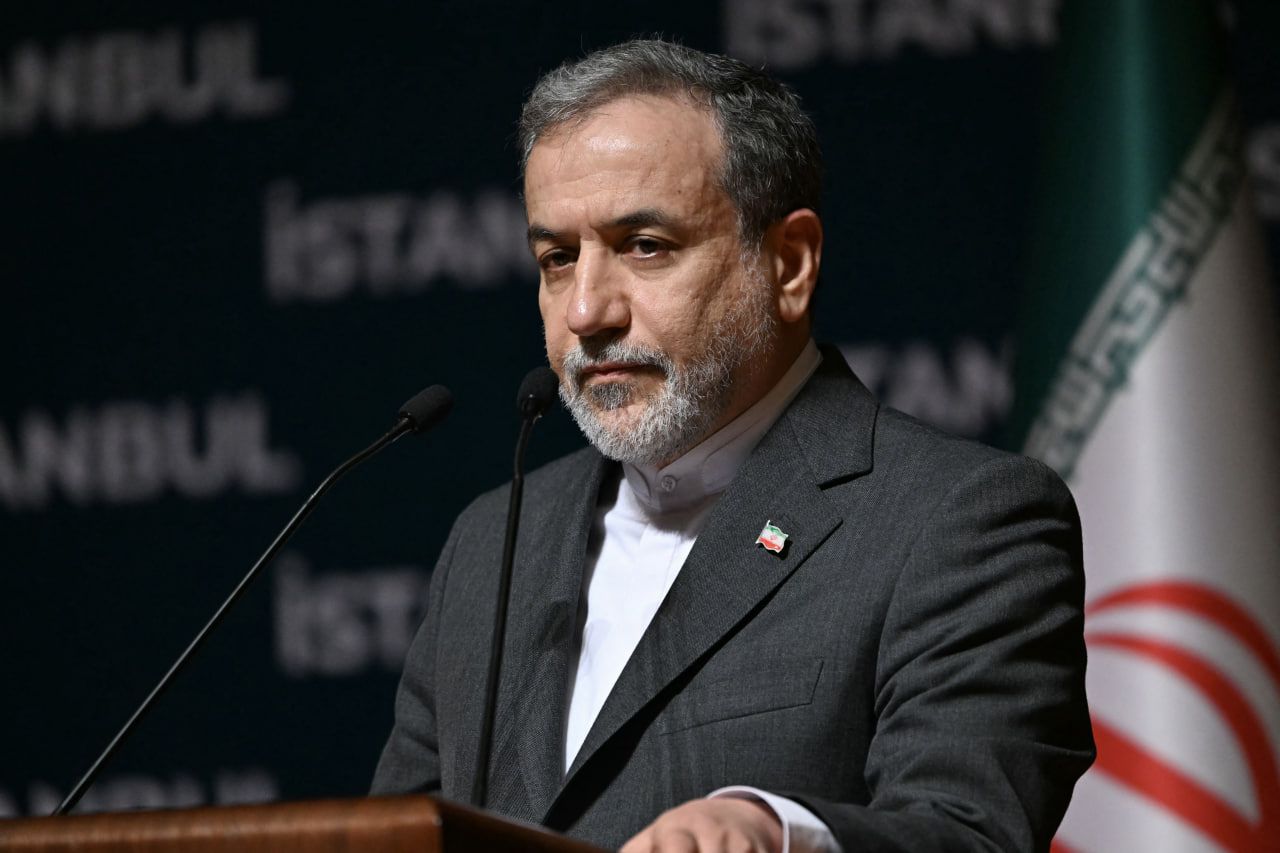 عێراقچی: دەبێت ئەمریکا قەرەبووی ماددی ئێران بکاتەوە