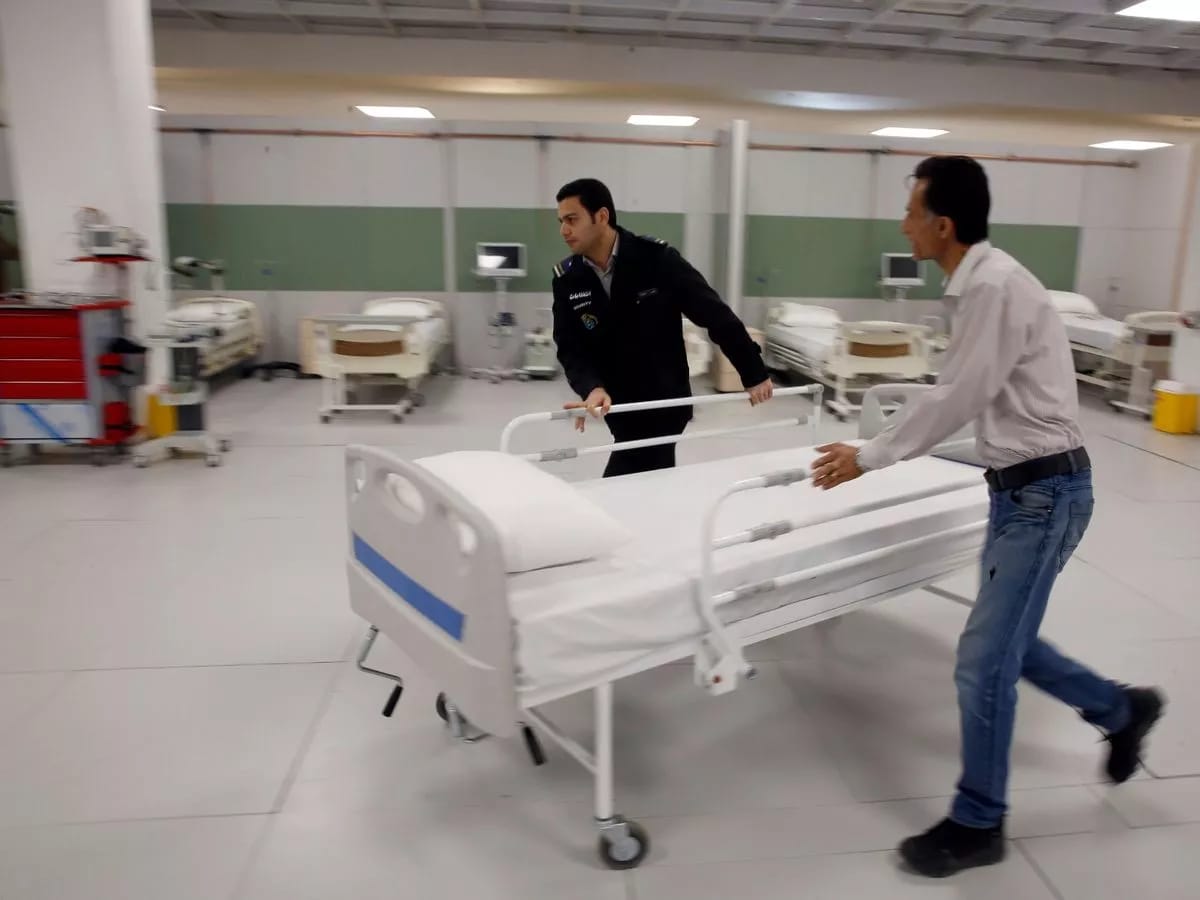 لە ئێران 50 کەس بەهۆی خواردنەوە ژەهراوی دەبن