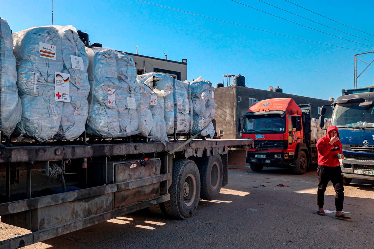 نووسینگەی ڕاگەیاندنی حکوومەتی غەززە: تەنها 84 بارهەڵگری یارمەتی مرۆیی گەیشتوونەتە غەززە