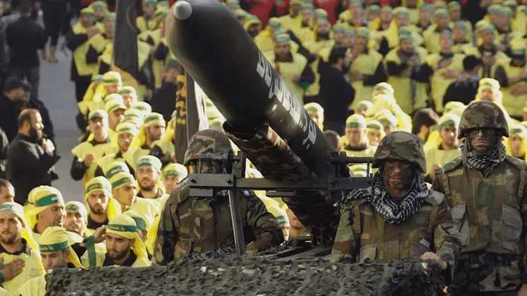 فشارەکان بۆ چەک داماڵینی حیزبوڵڵا زیاتر دەبن؛ حیزبوڵڵاش هەڕەشە دەکات