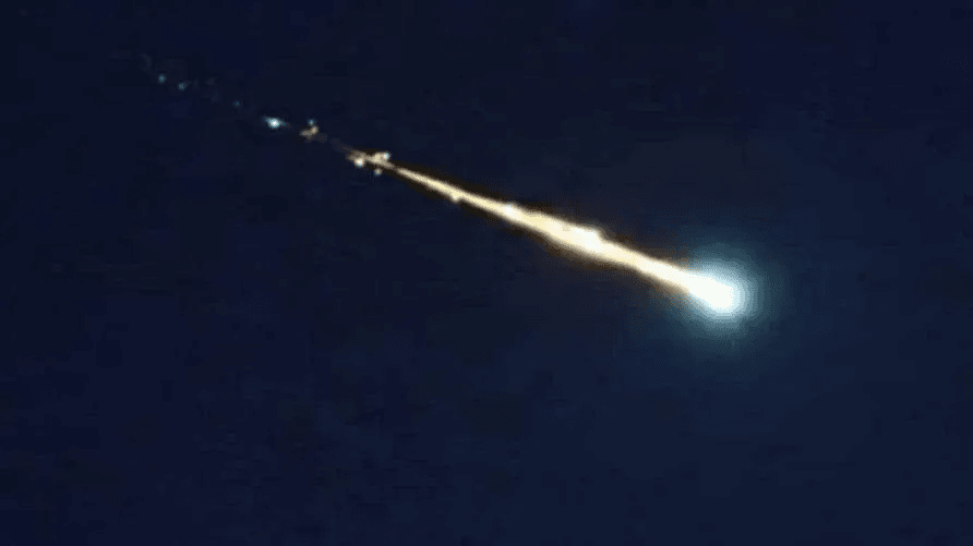 نەیزەکێک 20 ملیۆن ساڵ لەزەوی کۆنترە؛ لە ئەمریکا دەکەوێتە خوارەوە