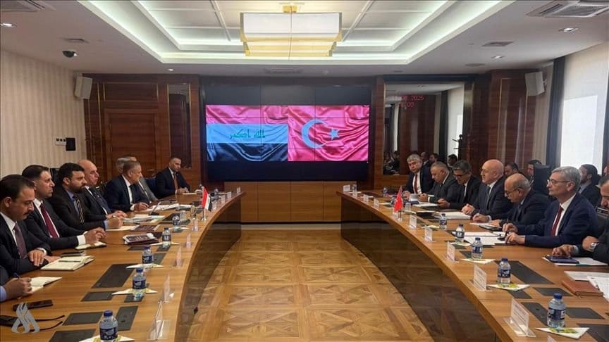 عێراق و تورکیا لیژنەیەکی گومرگی هاوبەش پێکدەهێنن