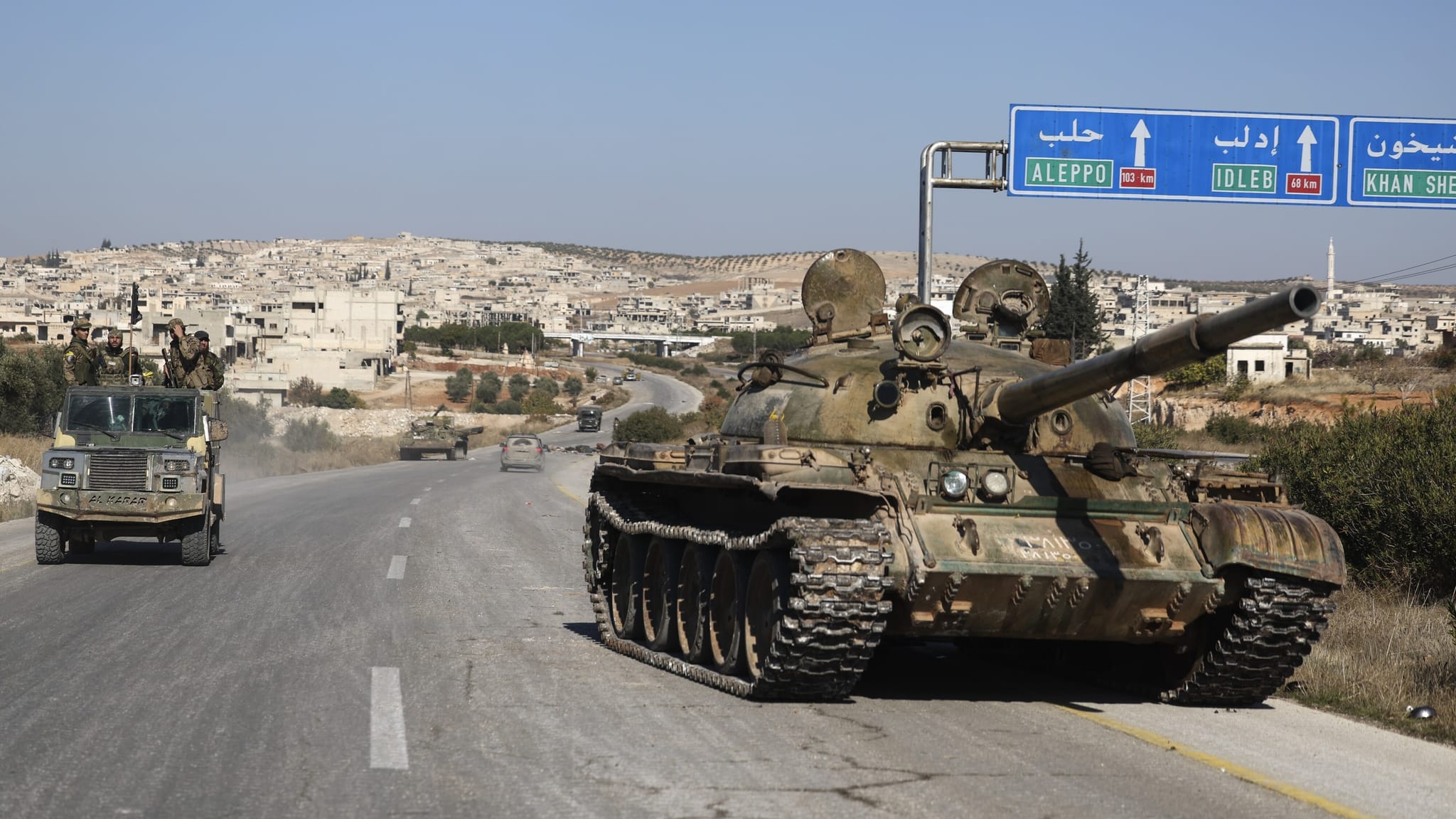 ماڵپەڕێکی ئیماراتی: سوپای سووریا خۆی بۆ هێرشکردنەسەر ڕەققە و دێرەزوور ئامادە دەکات