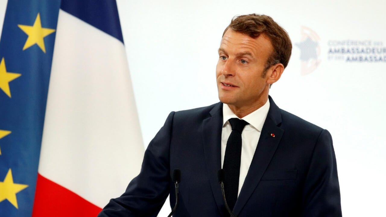 ماکرۆن: لە ئەگەری شکستهێنانی دیپلۆماسییەت دەبێت سزای تووند بەسەر ڕووسیا بسەپێنرێت