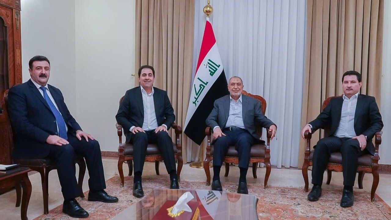 یەکەم کۆبوونەوە دوای گرژییەکان؛ مەشهەدانی و جێگرەکانی نەخشەڕێگای نوێ دادەڕێژن