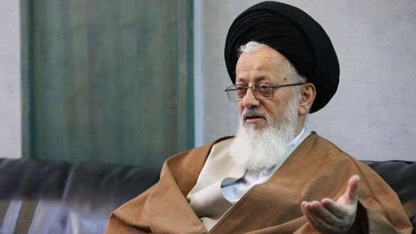 نوێنەری خامنەیی لە عێراق: خەونی هەڵوەشاندنەوەی حەشدی شەعبی بەدی نایەت