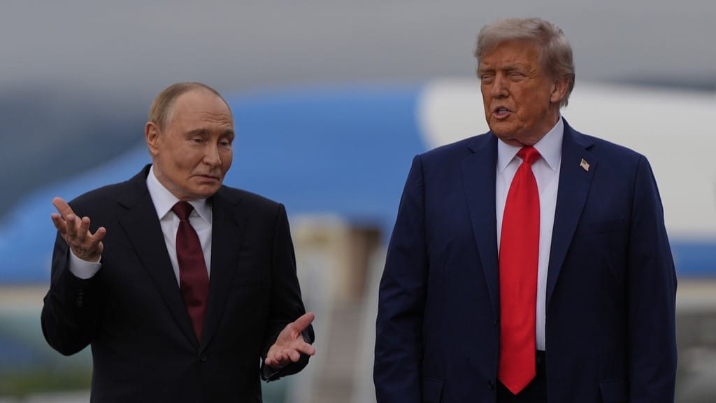 پووتین ستایشی ترەمپ دەکات