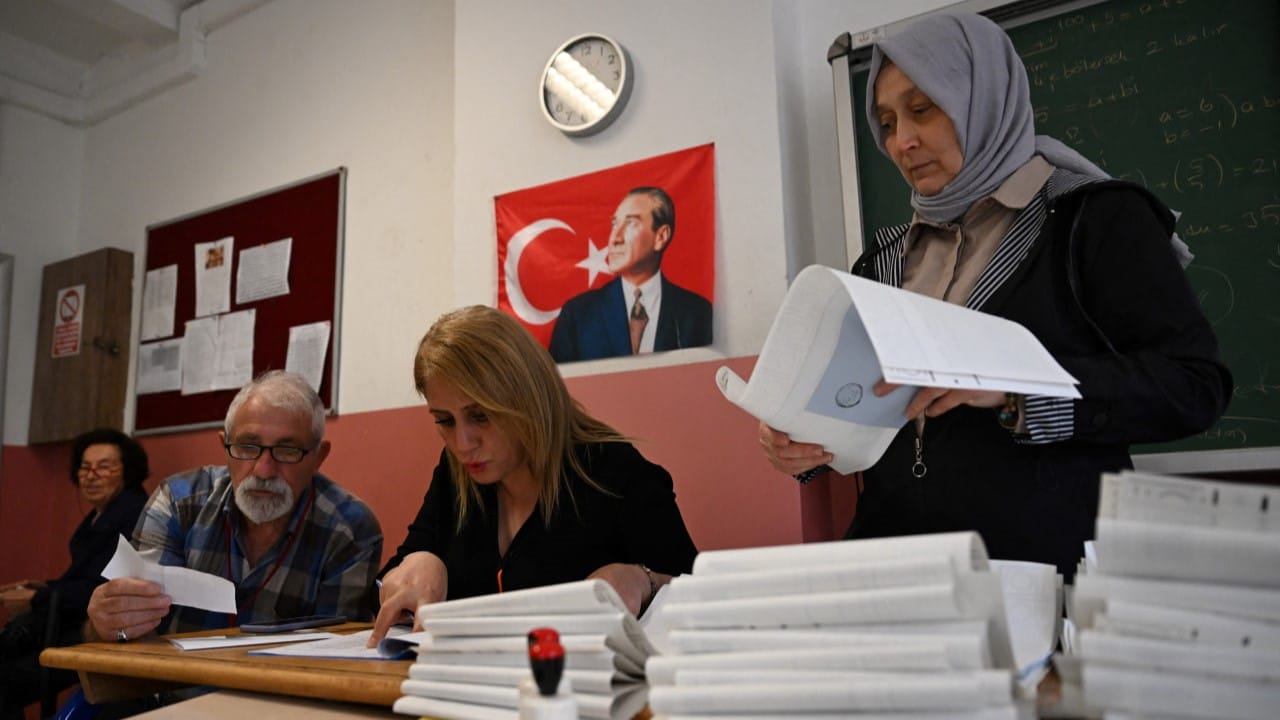 پرۆسەی دەنگدان لە باکووری کوردستان و تورکیا درێژنەکرایەوە