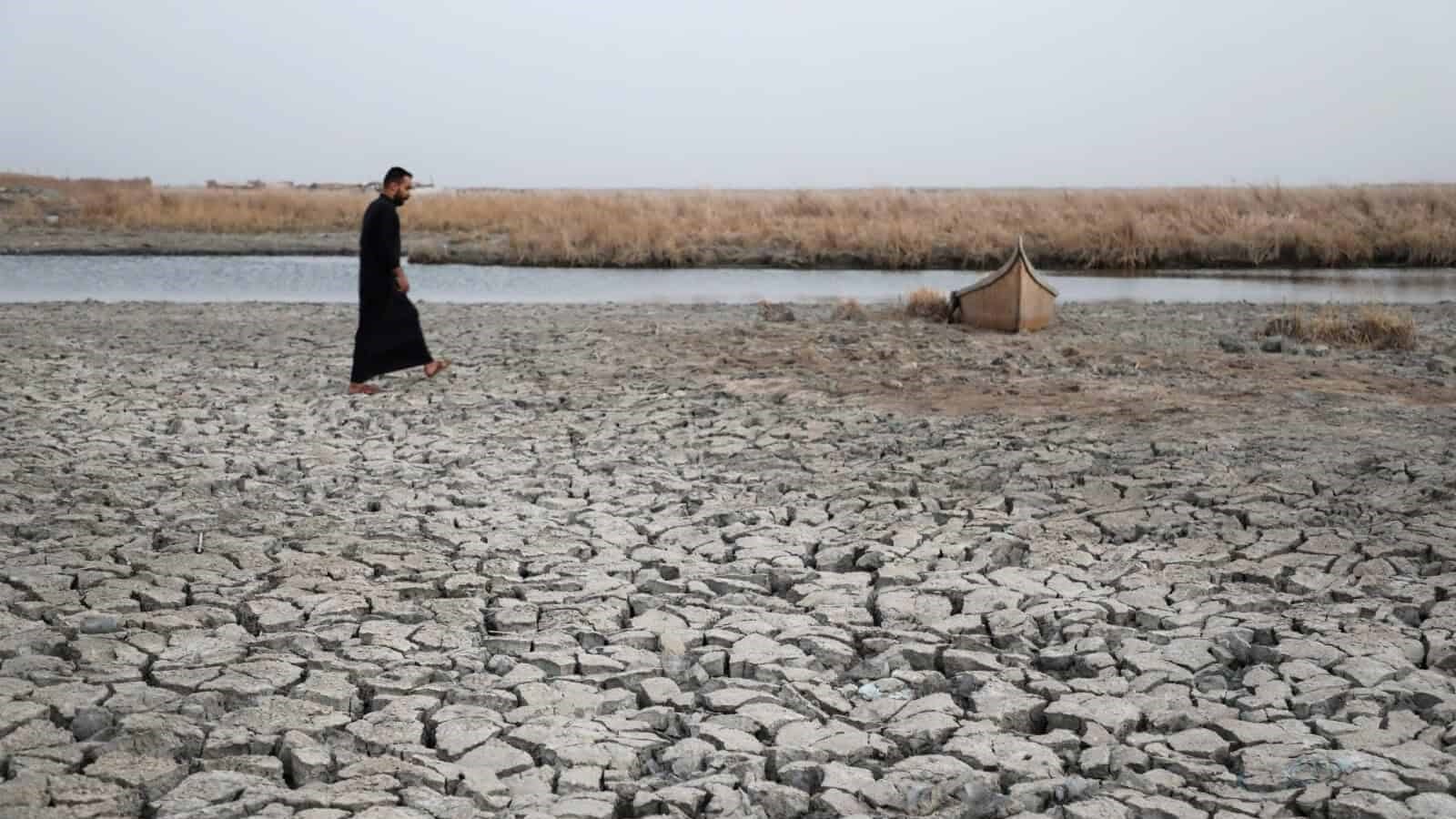 وشکەساڵی دەیان خێزان لە ناسرییە ناچار بە ئاوارەبوون دەکات