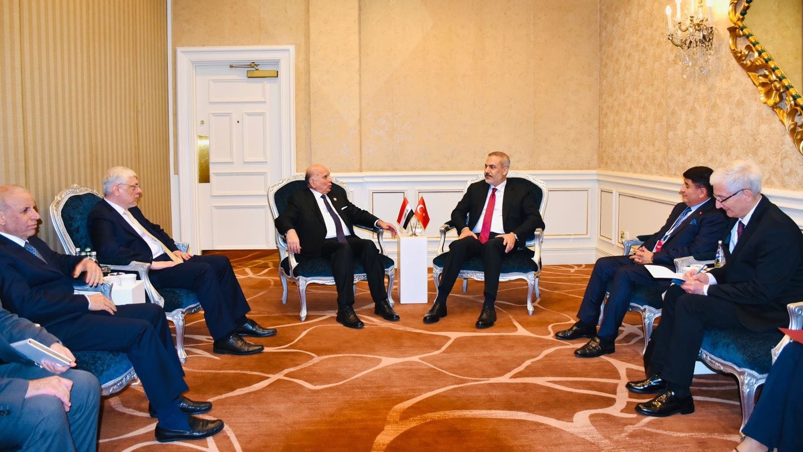 پرسەکانی ئاو و "پەکەکە" فوئاد حوسێن و هاکان فیدان کۆدەکاتەوە