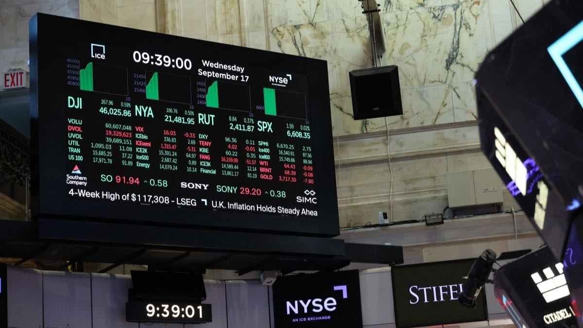 بانکی فیدراڵیی ئەمریکا ڕێژەی سووی بانکی کەم کردەوە