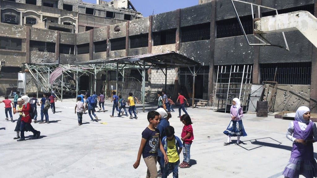 بەهۆی جەنگەوە لە سووریا حەوت هەزار قوتابخانە خاپوور بوون