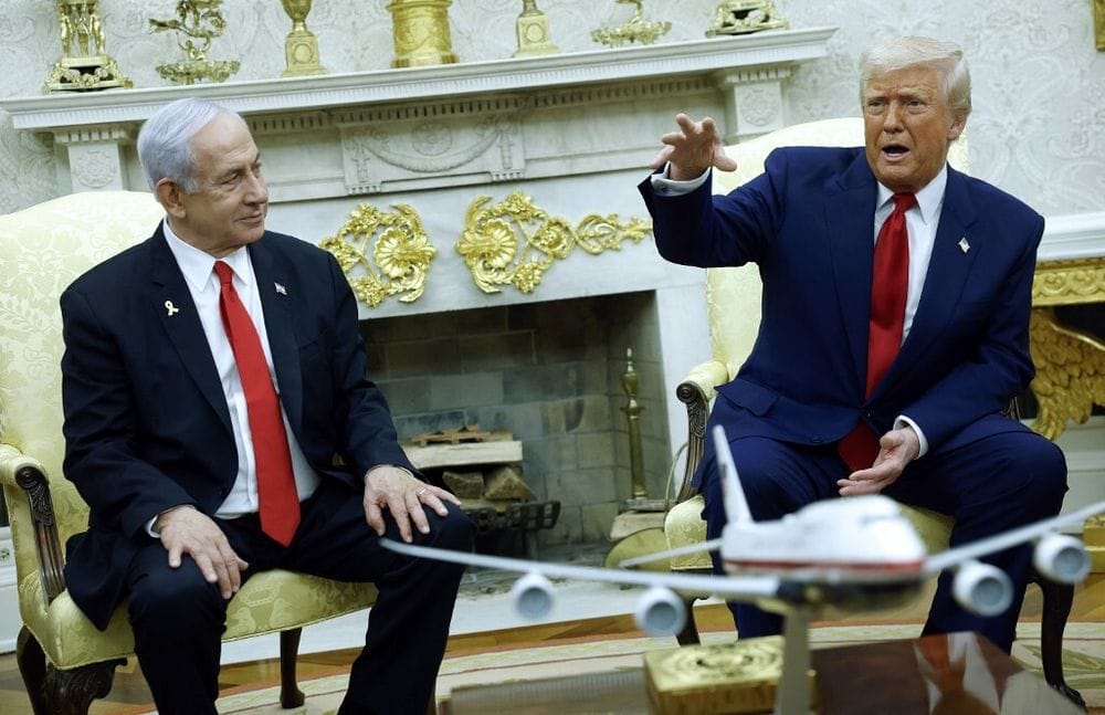 ترەمپ دەیەوێت دەستوەردان لە دادگایکردنی نەتانیاهۆ بکات