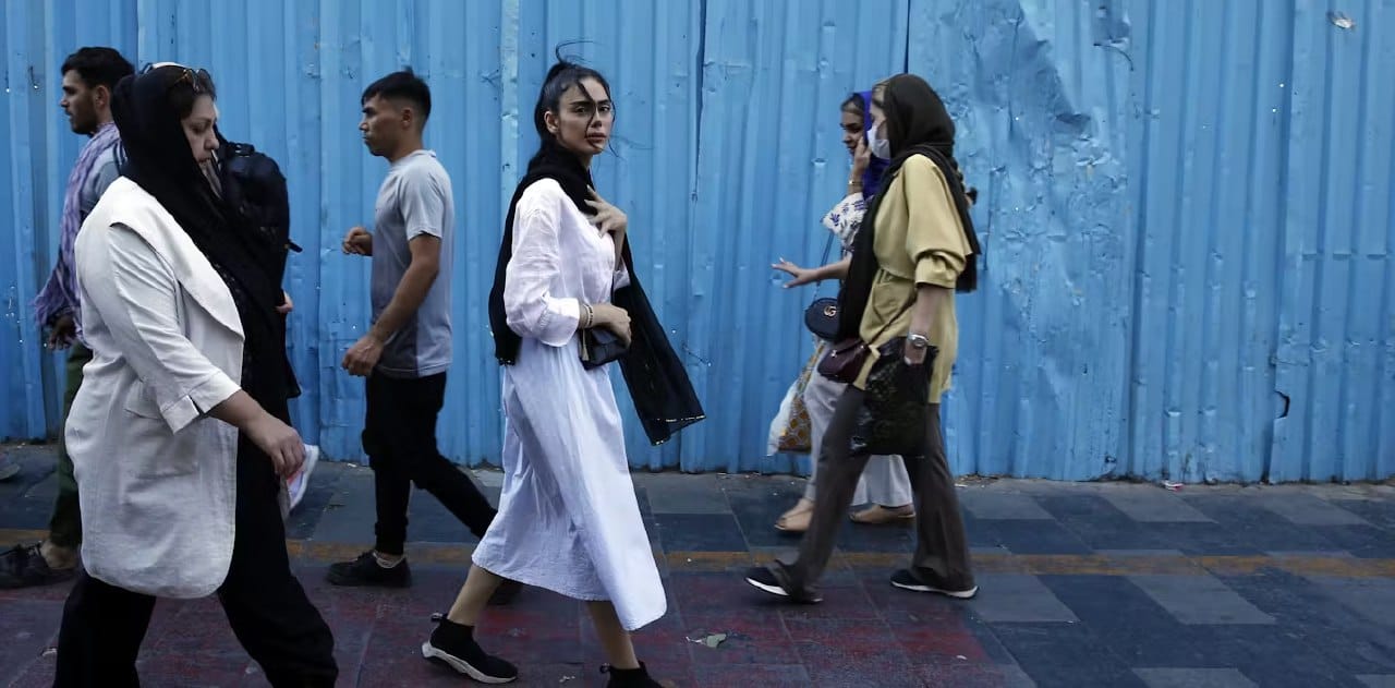 توێژینەوەیەک: دانیشتووانی ڕۆژهەڵاتی کوردستان خەمگینترینی سەر ئاستی ئێرانن