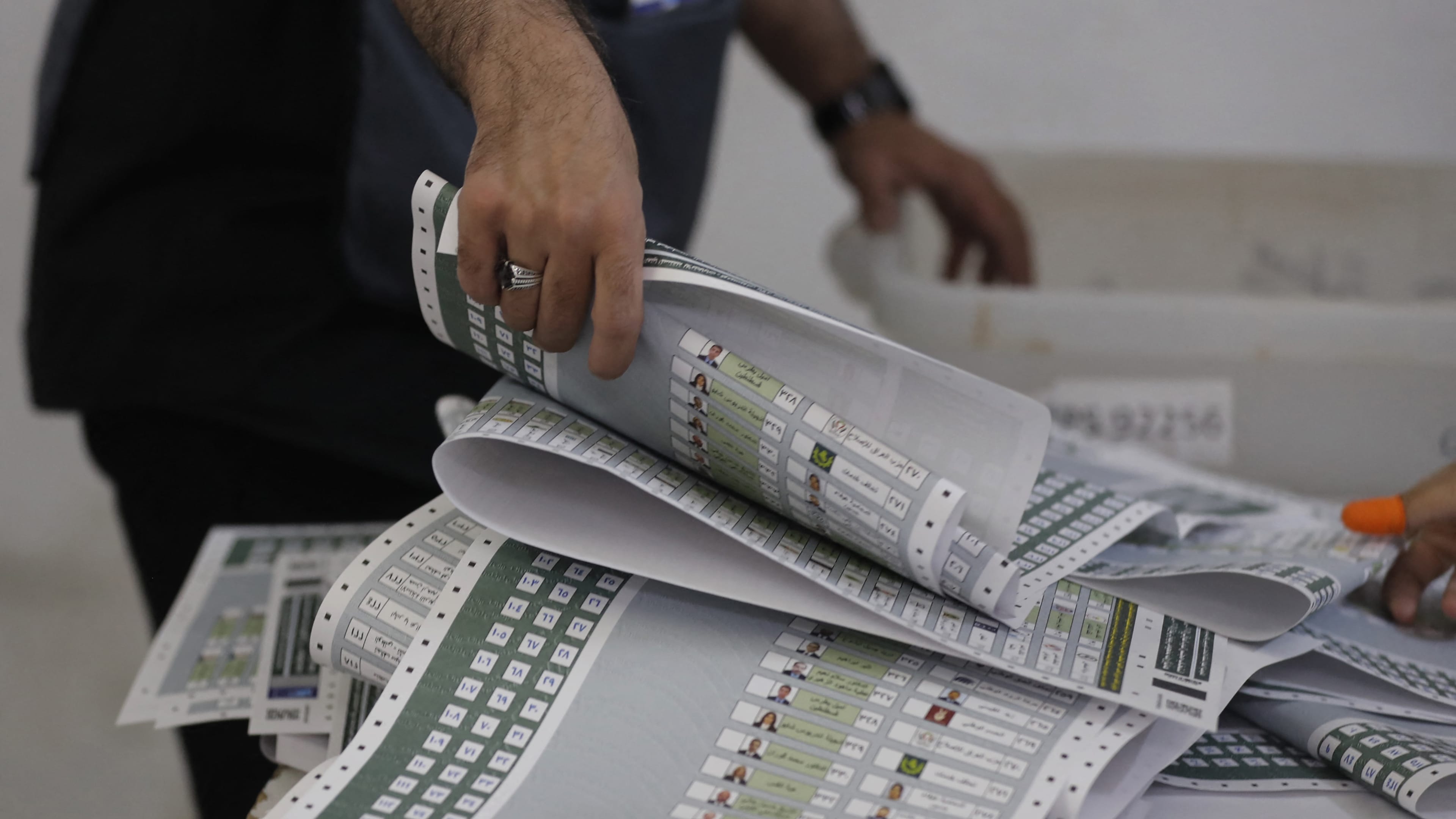 کۆمیسیۆن: 400 تانە لەسەر ئەنجامی کۆتایی هەڵبژاردن تۆمار کراون