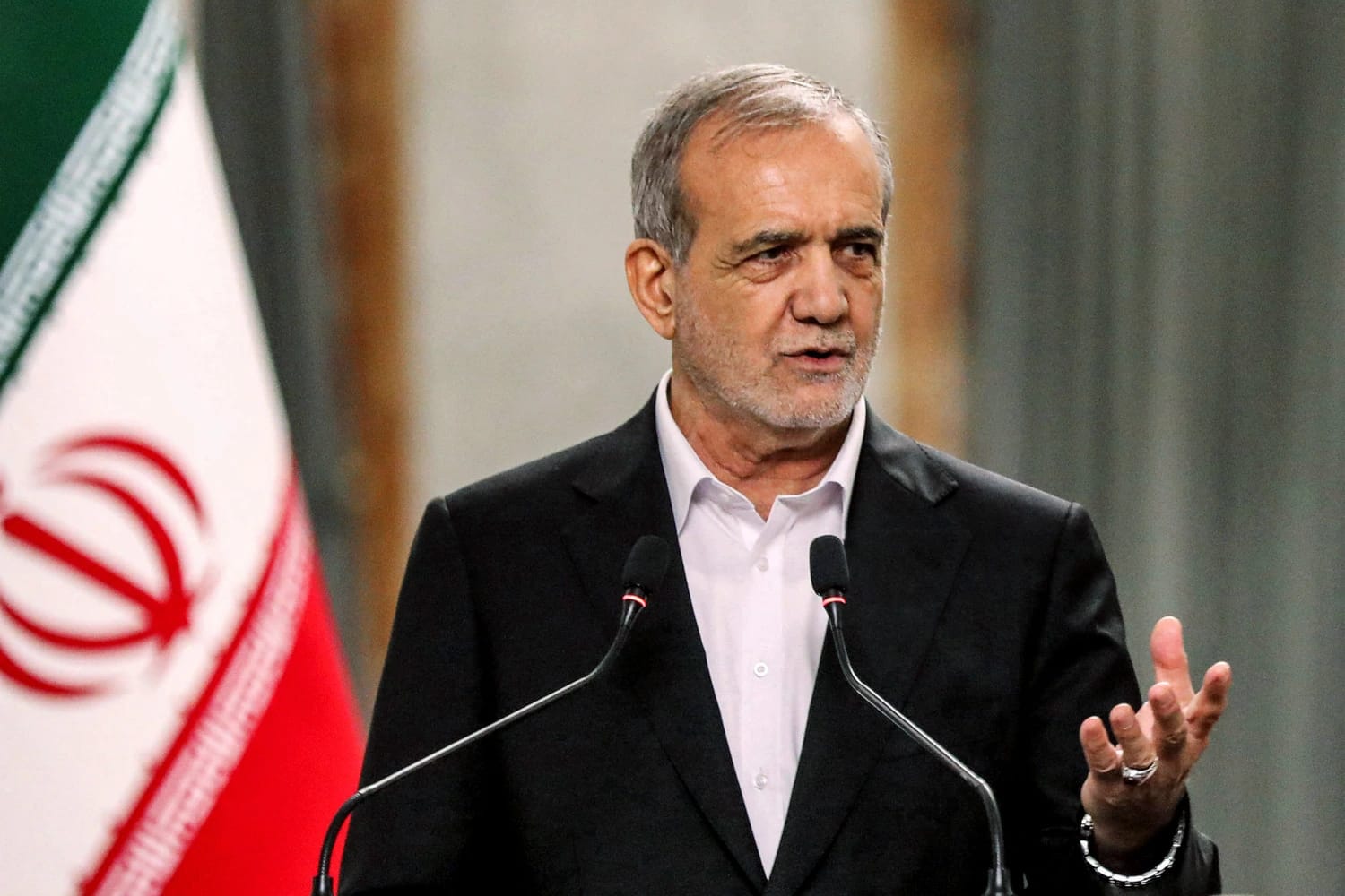 پزیشکیان: ناتوانین کێشەی ئاوی تاران چارەسەر بکەین