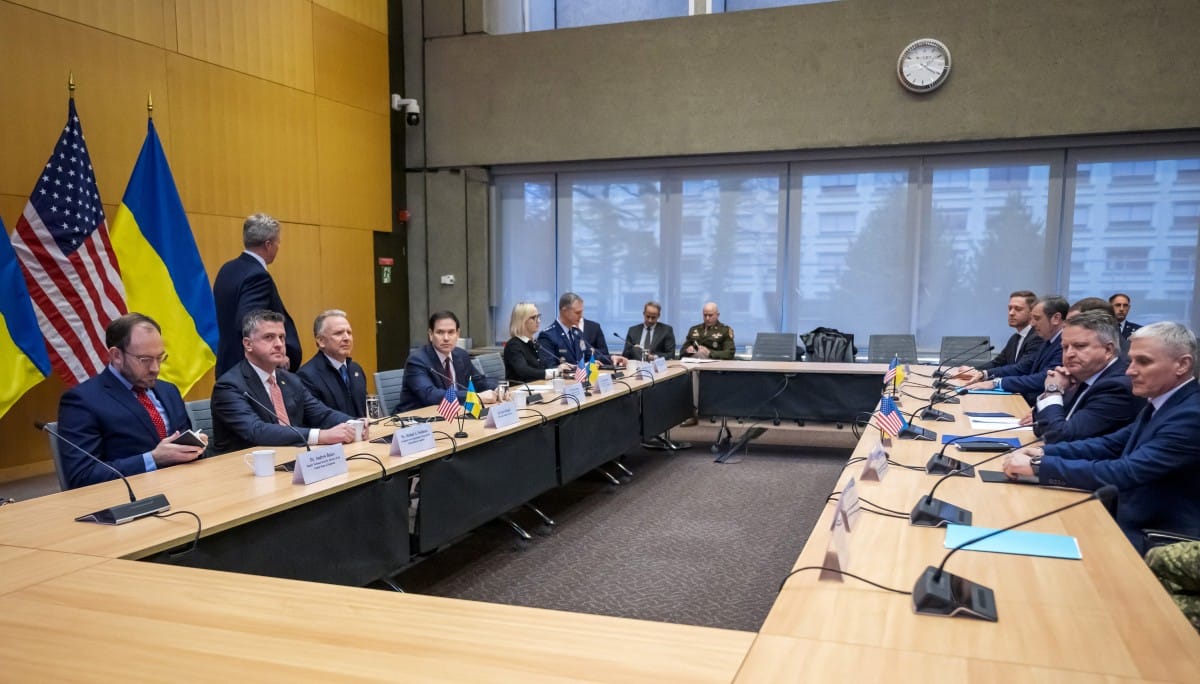 ئۆکرانیا و ئەمریکا سەبارەت بە پلانی ئاشتی گەشبینن