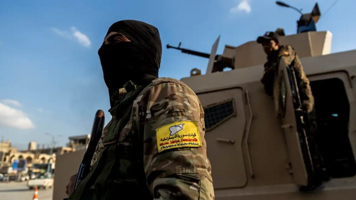 میدیاکانی تورکیا: ئۆجەلان داوا لە هەسەدە دەکات تێکەڵی سوپای سووریا ببێت