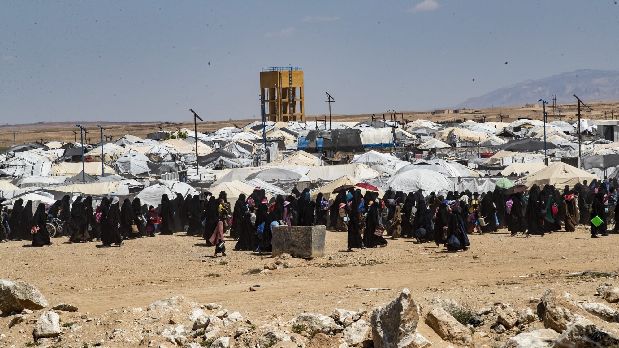 مەزڵووم عەبدی: دوای کەمکردنەوەی هاوکارییەکانی ئەمریکا بارمان قورس بووە لەبەڕێوەبردنی کەمپی هۆل
