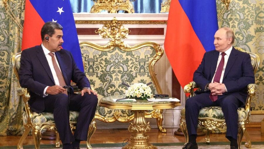 پووتین پشتیووانیی خۆی بۆ مادۆرۆ دەردەبڕێت