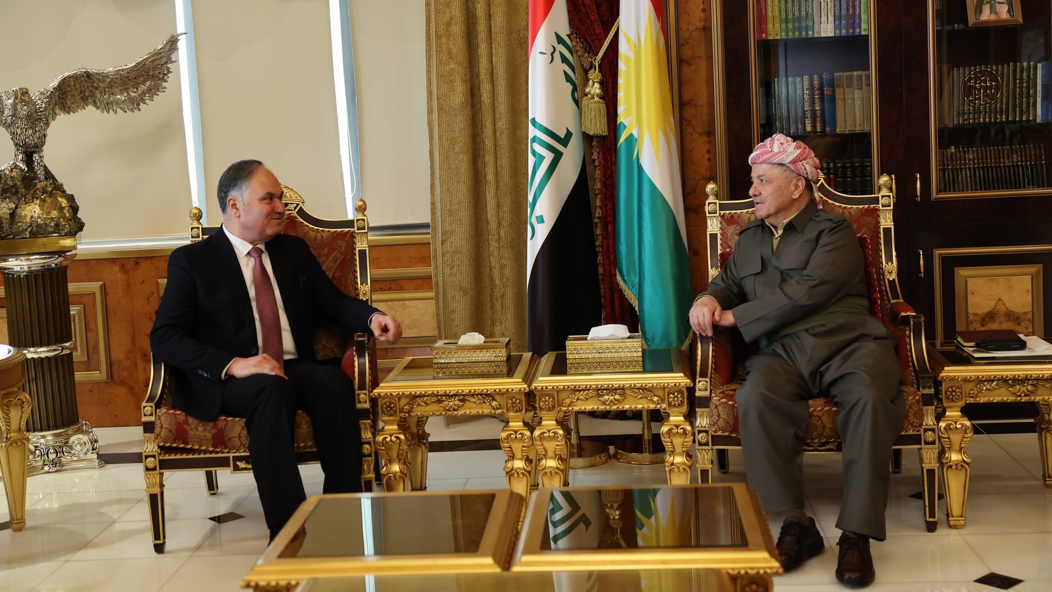 سەرۆك بارزانی و ڕافع ئەلعیساوی دۆخی سیاسی عێراق تاوتوێ دەکەن