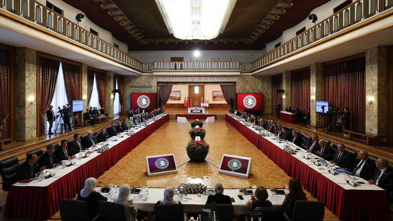 لیژنەیەکی هاوبەش بۆ ڕاپۆرتی کۆتایی پرۆسەی ئاشتی لە تورکیا پێکدەهێنرێت