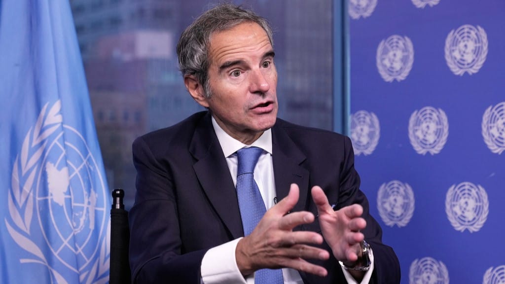 ئێران گرۆسی بە دوژمن ناو دەبات