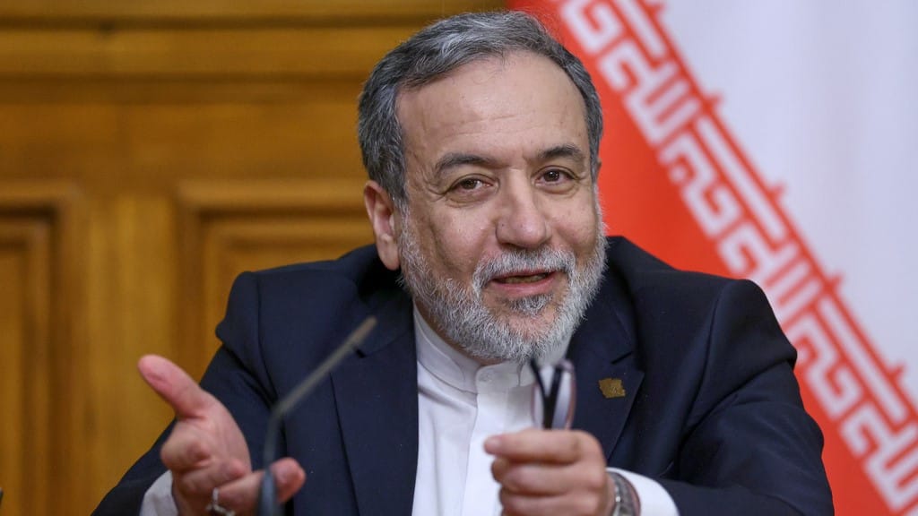 ئێران: ئەمریکا لەژێر ناوی دیپلۆماسیدا دەیەوێت داواکارییەکانی بەسەرماندا بسەپێنێت