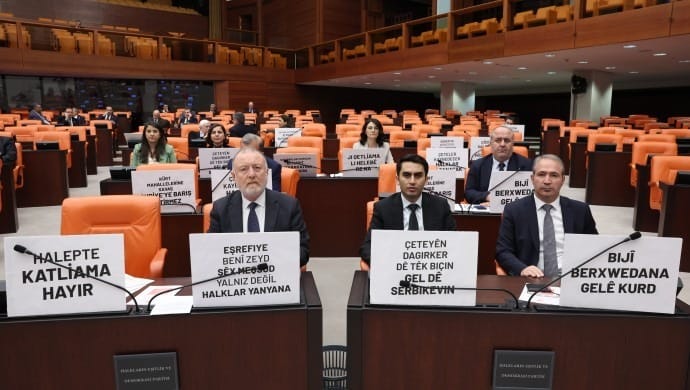 دەم پارتی پەرلەمانی تورکیای هەژاند؛ "ئەوەی لە حەلەب دەکرێت کۆمەڵکوژیی کوردە"