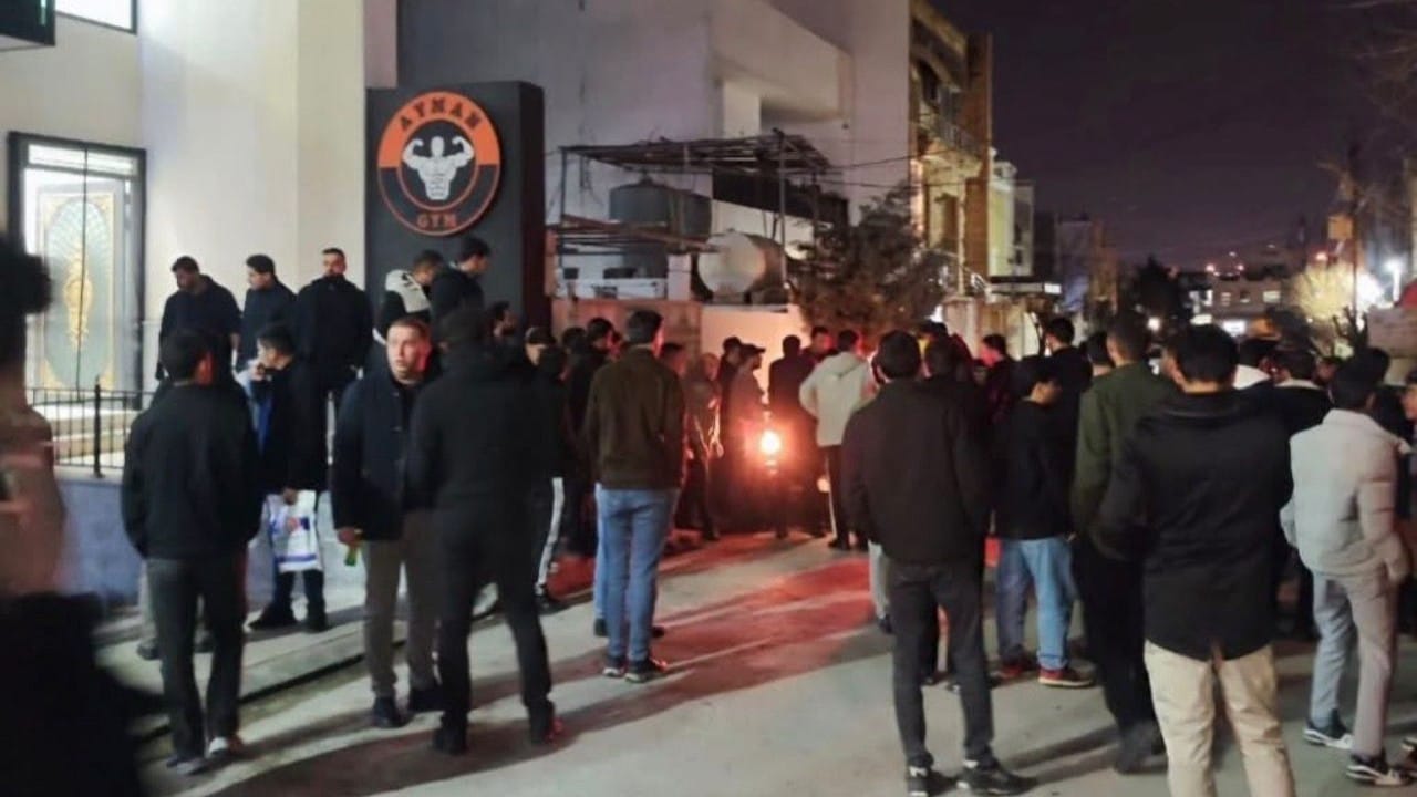 لە سۆران بەهۆی کەوتنی بەرزکەرەوەیەک سێ ئافرەت بریندار بوون