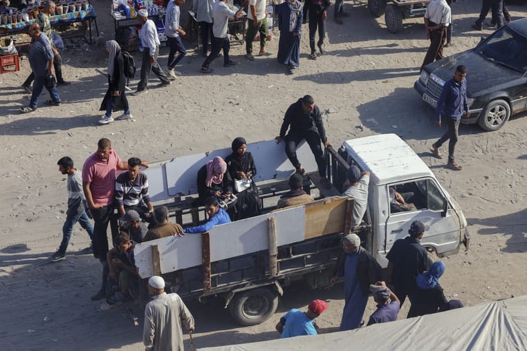 کێن ئەوانەی بەشداری لە دەستەی ئاشتی غەززە دەکەن؟