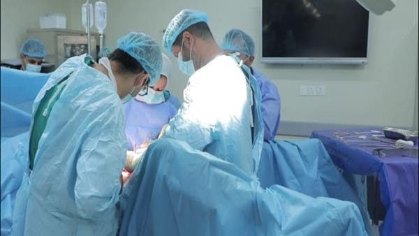 نەشتەرگەریی شێرپەنجەی زمان بۆ ژنێکی 70 ساڵ دەکرێت