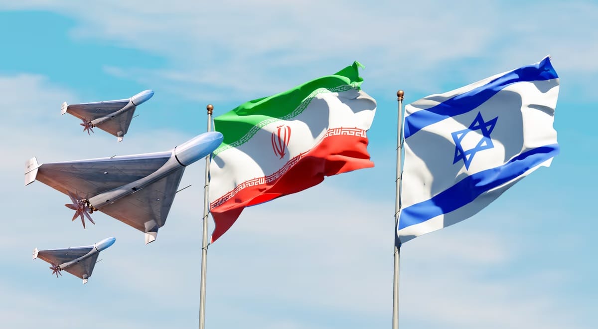 میدیایەکی ئیسرائیل: نەتانیاهۆ و سوپا تاوتوێی هێرشکردنە سەر ئێران دەکەن