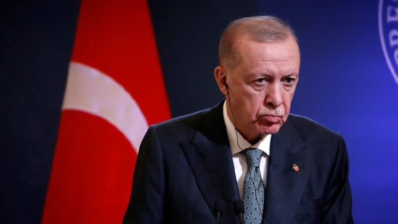 ئەردۆغان: بەردەوام داکۆکیمان لە کوردی سووریا کردووە و خوشک و برای حەق و ڕاستەقینەی ئێمەن