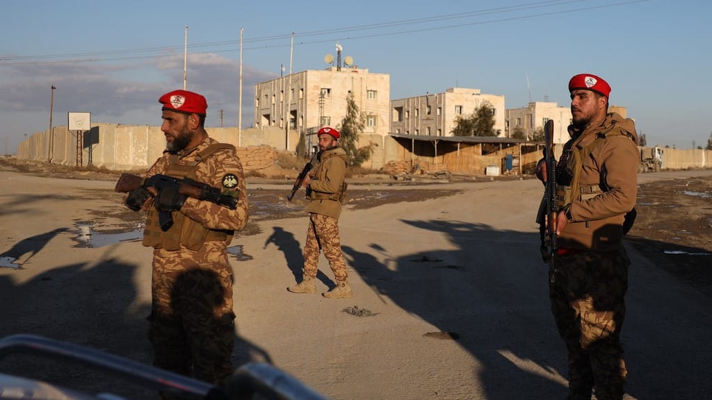 میدیای فەرمی سووریا: لە زیندانی ئەقتان 126 ڕاگیراو ئازاد کران