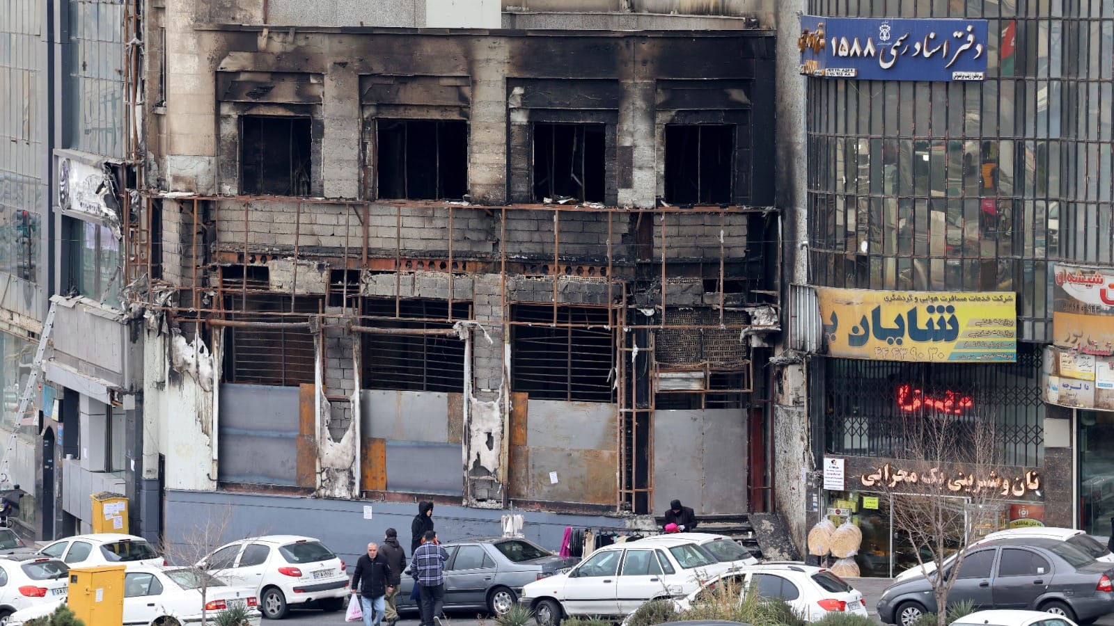 میدیای ئێران ئاماری گیانلەدەستدان و بریندارانی خۆپیشاندانەکانی بڵاوکردەوە؛ زیاتر لە پێنج هەزار کەس کوژراون