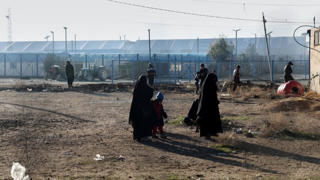 ژمارەیەک خێزانی چەکدارانی داعش لە کەمپی هۆل هەڵاتن