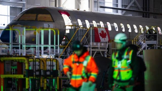 ترەمپ سزای قورس دەخاتە سەر کۆمپانیاکانی دروستکردنی فڕۆکە لە کەنەدا