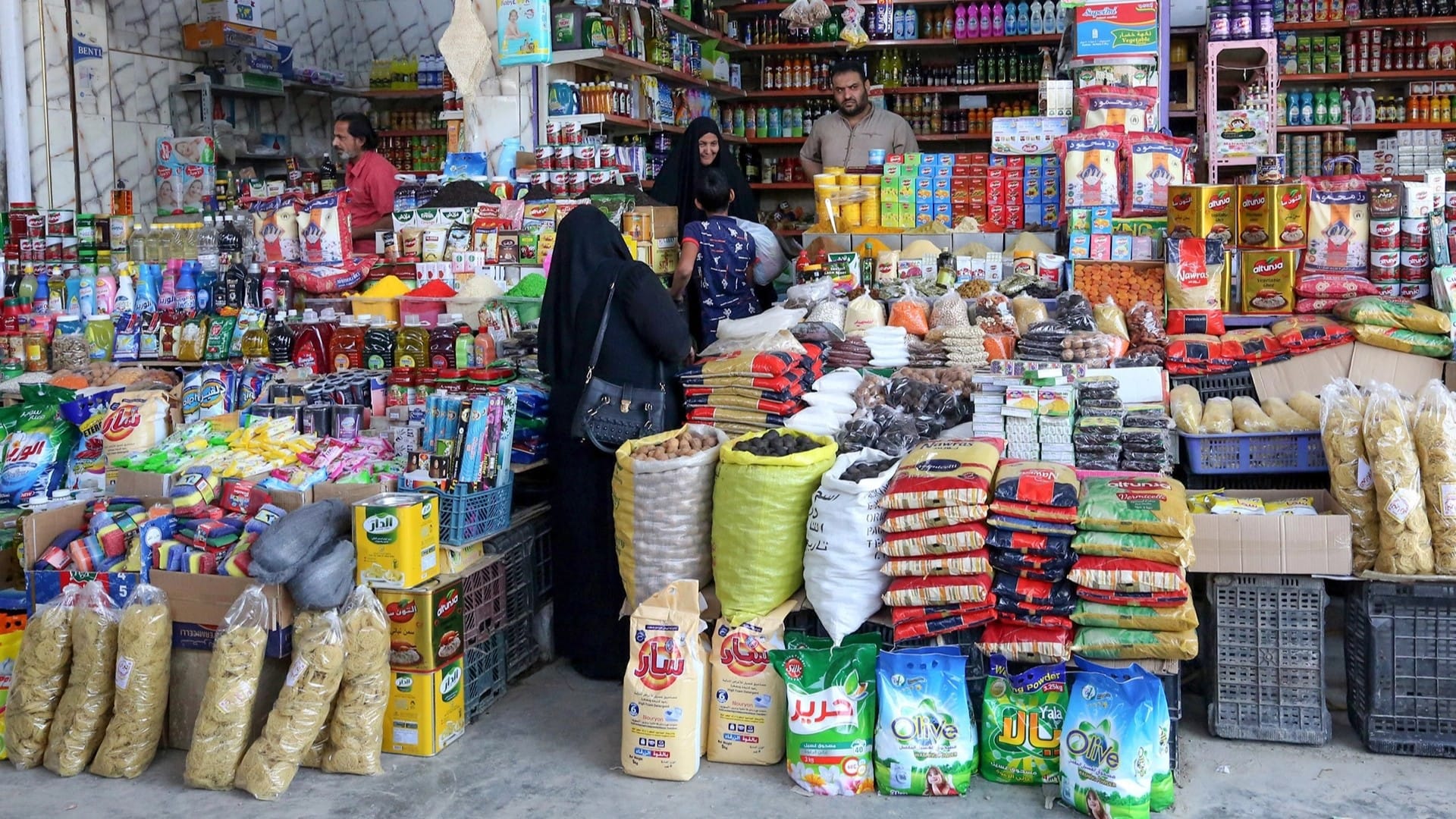بازرگانی عێراق: باج لەسەر خۆراک و دەرمان زیاد ناکرێن و نرخەکان لە ڕەمەزاندا دادەبەزن